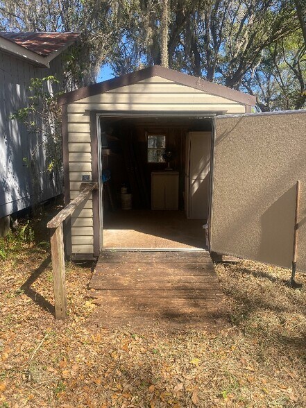 Building Photo - 832 E Keysville Rd