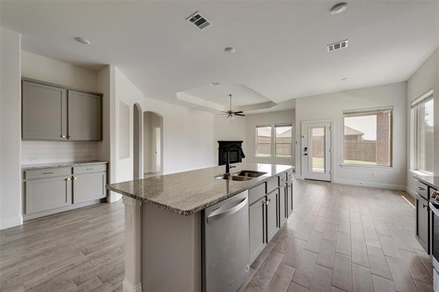 Building Photo - 11104 Canyon Mine Dr