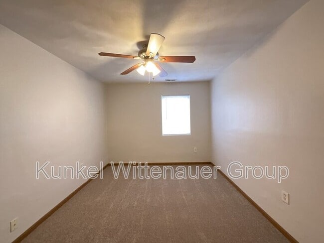 Building Photo - 1810 Jamestown Rd