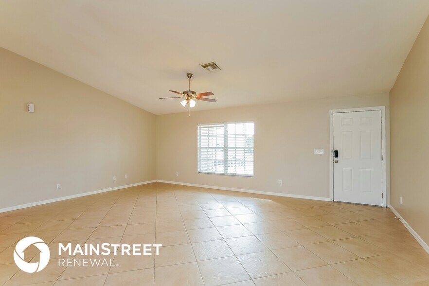 Building Photo - 1405 SW 13th Terrace