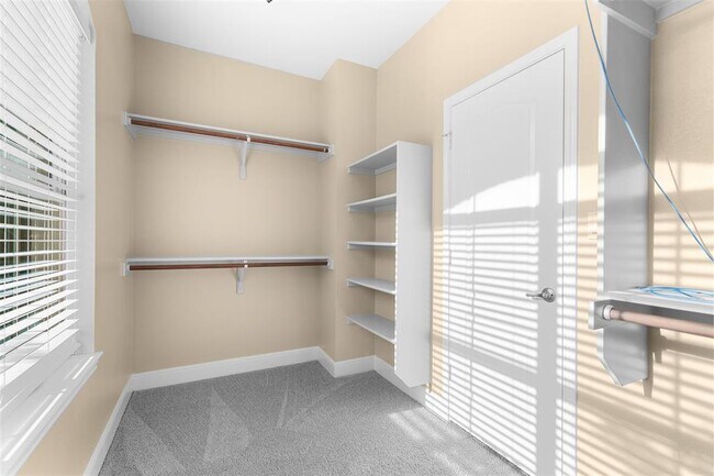 Building Photo - 3001 Lombardi Way