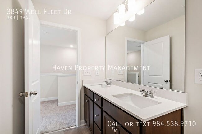 Building Photo - 3849 Well Fleet Dr