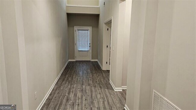 Building Photo - 4457 Waxwing St