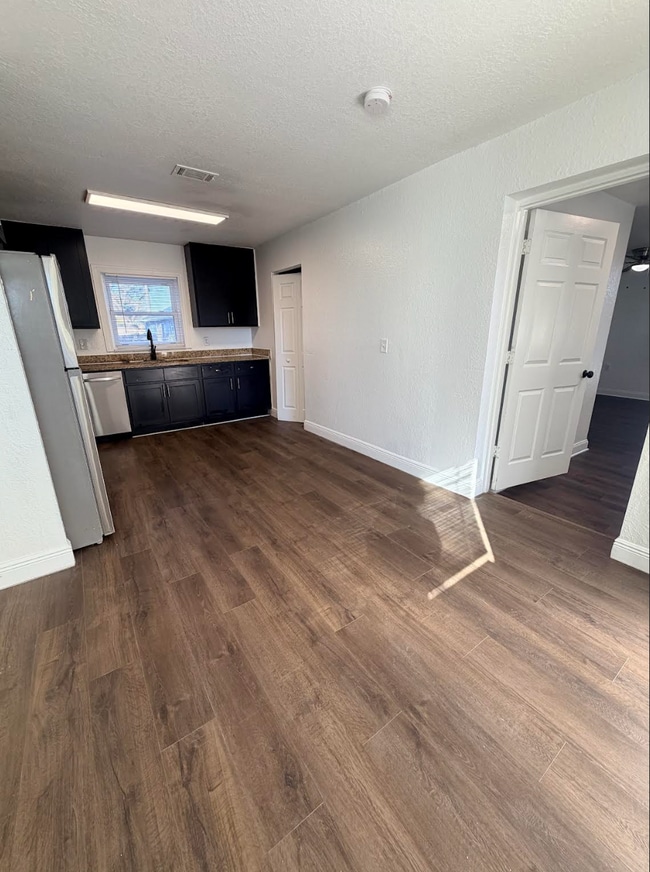 Building Photo - 2306 N 48th St