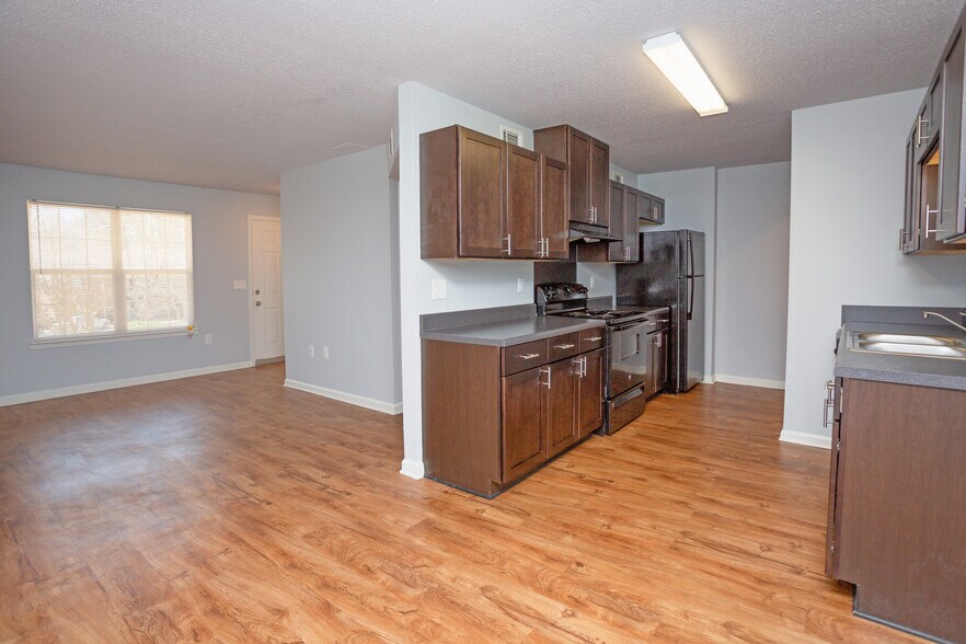 Oakley Cove Apartments 818 Bedell Ave Auburn AL 36832 Apartment Finder