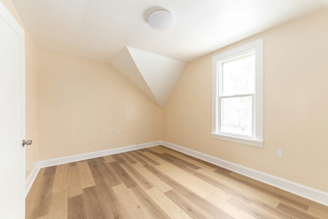 Building Photo - 3794 W 38th St