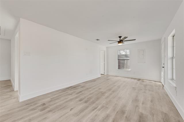 Building Photo - 303 W Broad St