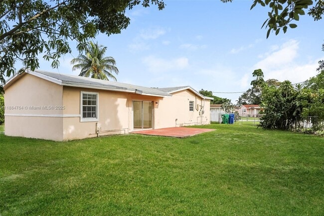 Building Photo - 1031 NW 178th Terrace
