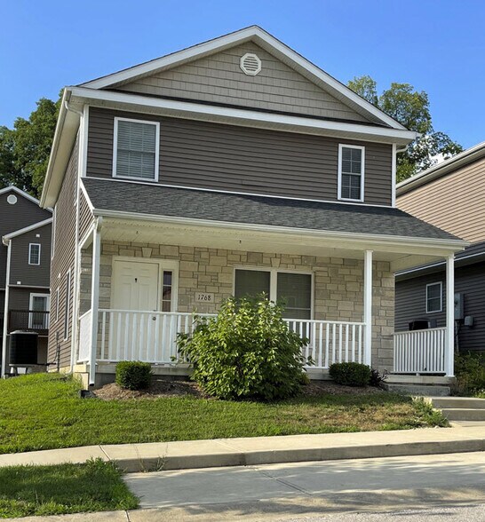 Building Photo - 1768 W Countryside Ln