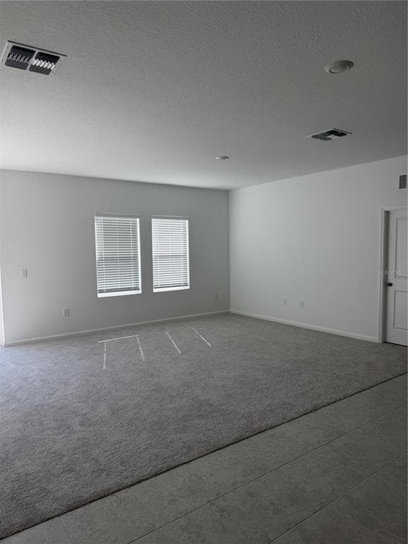 Building Photo - 4576 Noble St