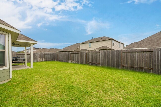 Building Photo - 22035 Juniper Crossing Dr