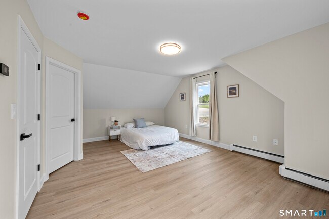 Building Photo - 3 Kenyon Rd