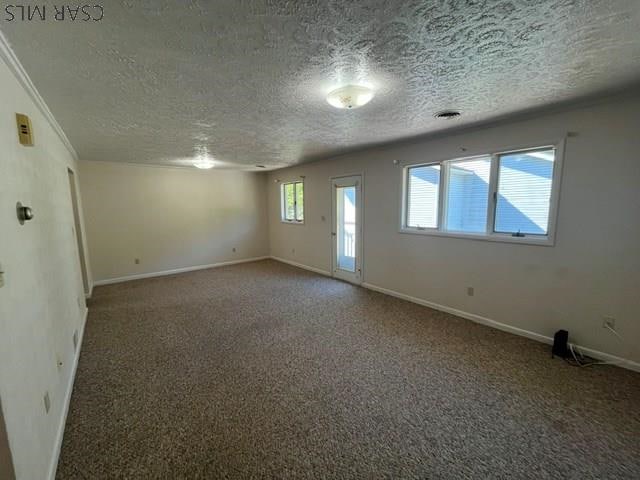 Building Photo - 722 E Oakmont Blvd