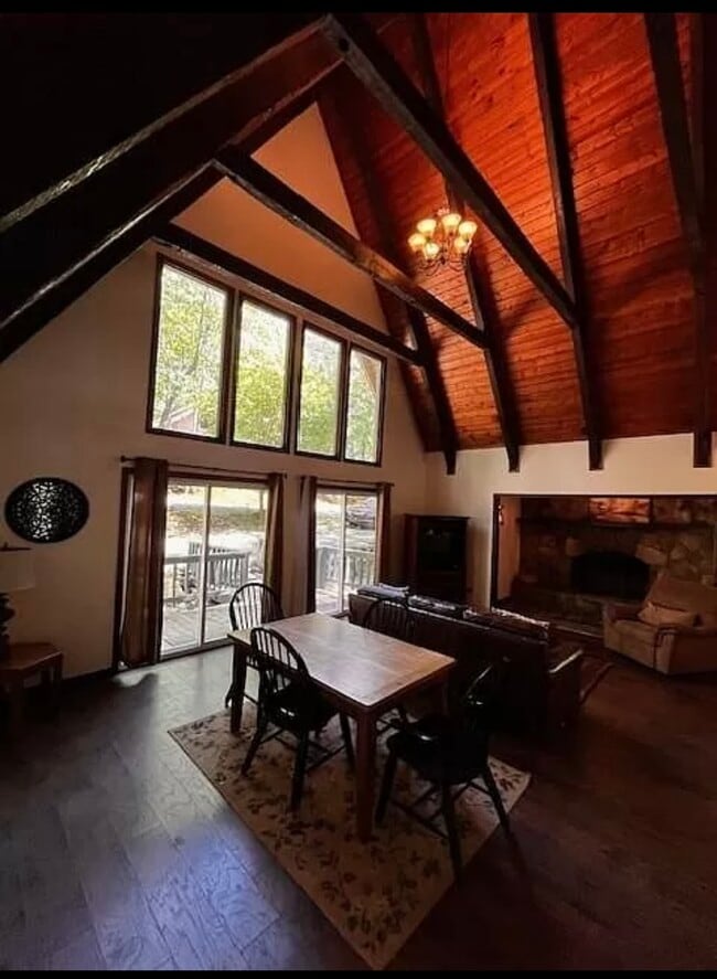 Building Photo - 680 Chalet Village Dr