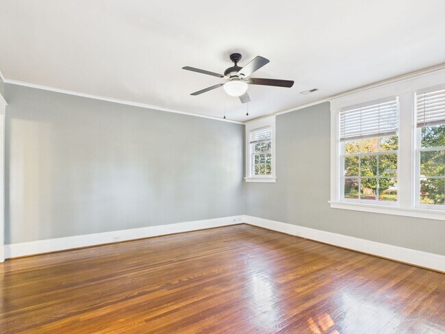 Building Photo - 4222 Chamberlayne Ave