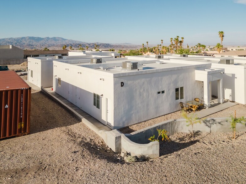 Building Photo - 2878 Jamaica Blvd S