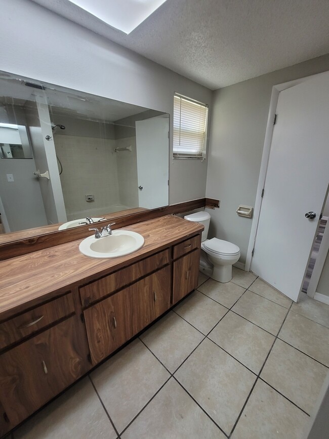 Building Photo - 8085 Omaha Cir