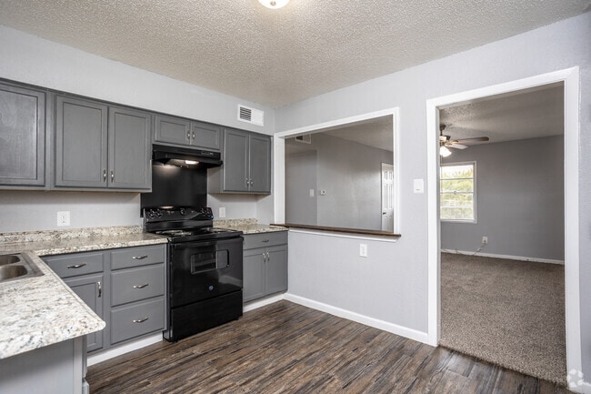 Interior Photo - Claremont