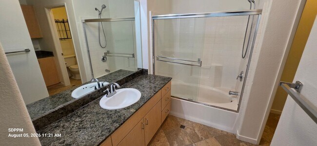 Building Photo - DOWNTOWN SAN DIEGO - LITTLE ITALY Nice 2 Bedroom 2 Bath Condo in Piazza Palermo. AVAILABLE NOW!