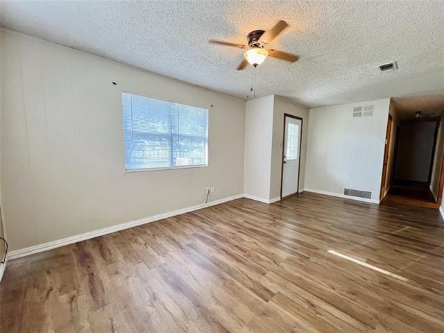 Building Photo - 105 Wood River Rd
