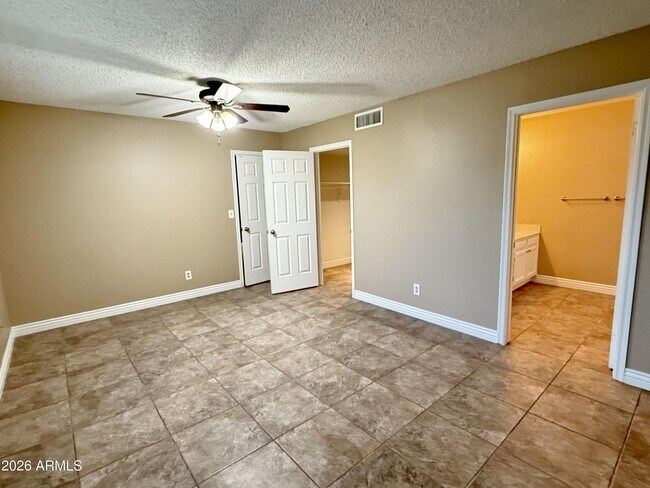 Building Photo - 4209 W Michigan Ave