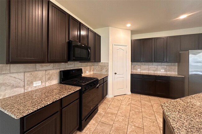 Building Photo - 25302 Farmdale Ln