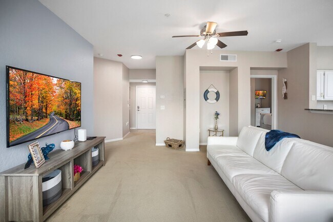 Building Photo - ** THE TIDES AT PELCIAN LANDING ** 2 BED /...