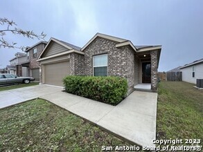 Building Photo - 9826 Marbach Gdn