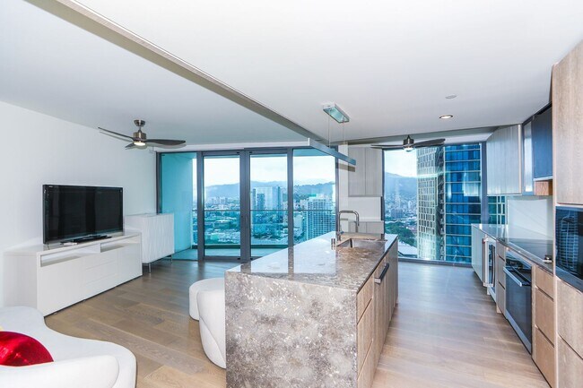 Building Photo - KOULA 2b2b1pkg Ready to Move In!