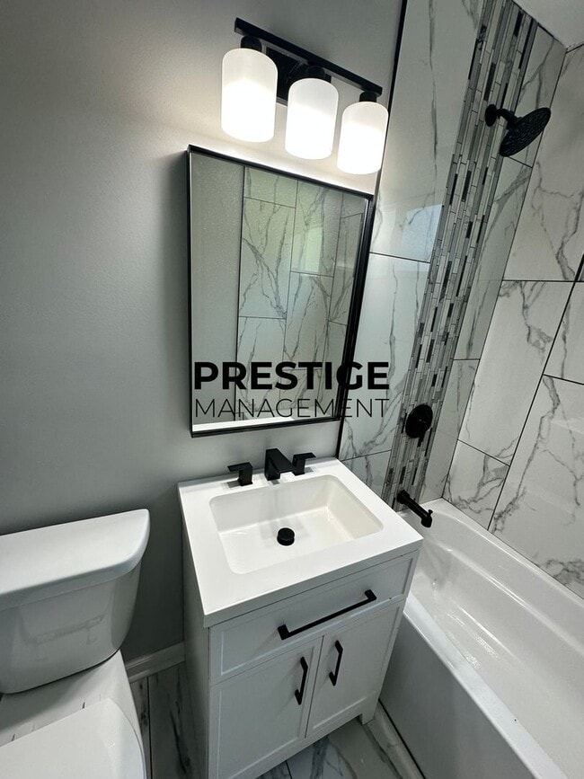 Building Photo - Updated 3 Bedroom Home in Gary