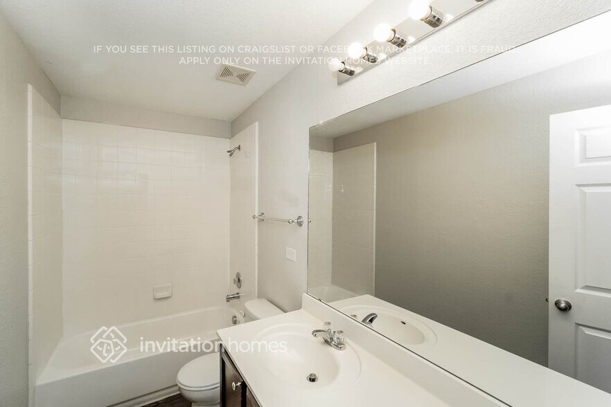 Building Photo - 6124 Fred Couples