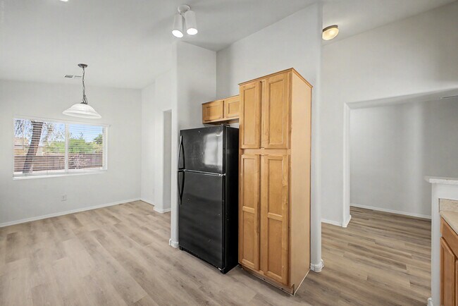 Building Photo - 22820 W Papago St