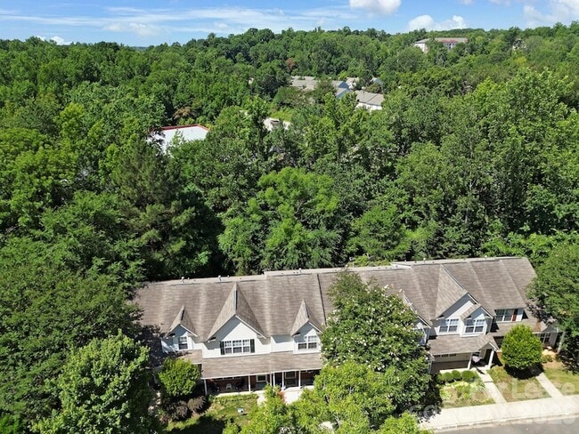 Building Photo - 232 Butler Pl