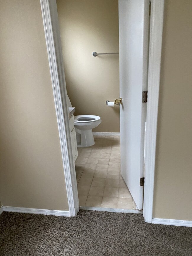 Building Photo - FOR RENT: Renovated 3BR / 2BA Two-Story Home Minutes from Regency