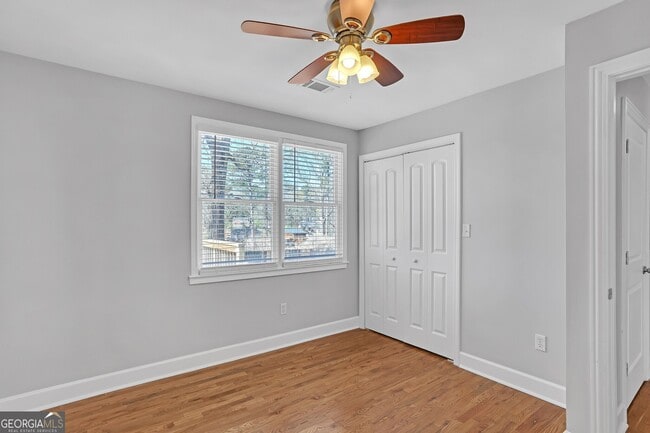 Building Photo - 1670 Cecilia Dr SE