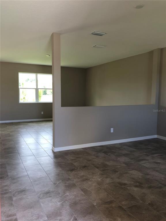 Building Photo - 8919 Reserve Manor Dr