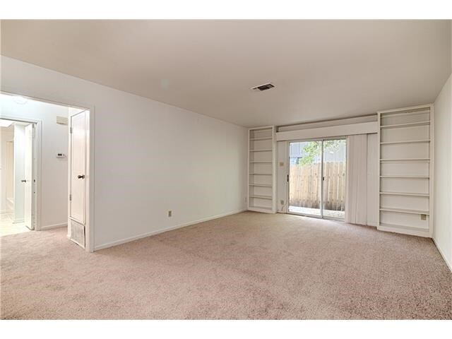 Building Photo - 5111 Avenue G Ave