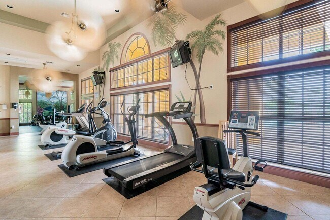 Building Photo - 1000 Scotia Dr