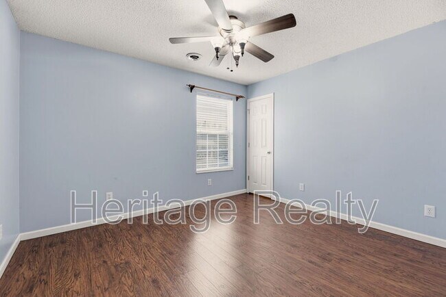 Building Photo - 8617 Little Field Way