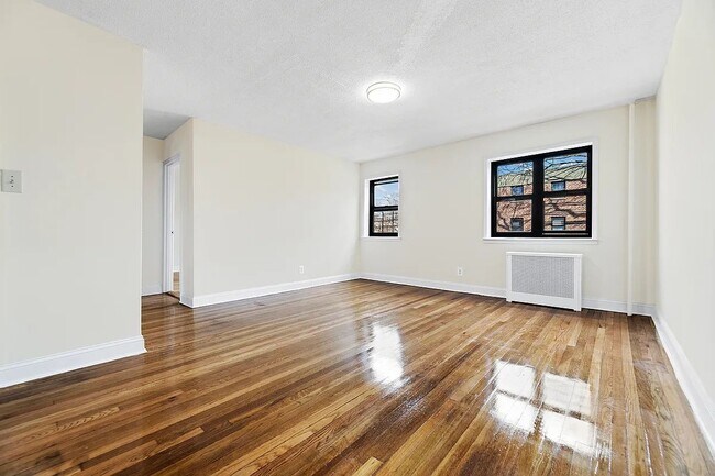 Primary Photo - 18-15 21st Avenue
