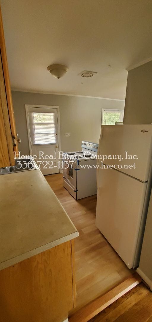 Building Photo - 2808 Clement St