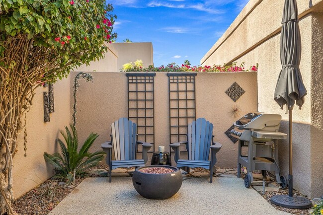 Building Photo - 76658 Daffodil Dr