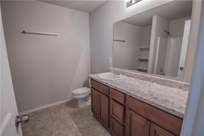 Building Photo - 1541 Scotland Dr