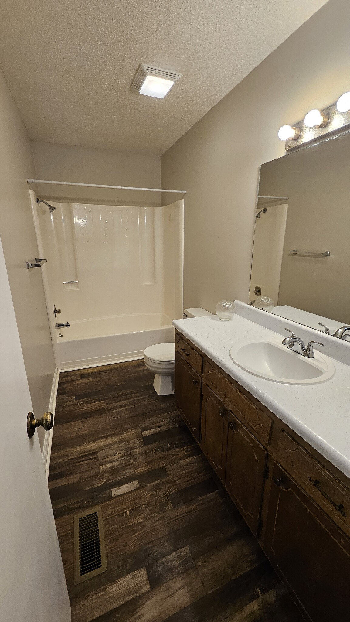 Building Photo - 2845 Vance Dr NW