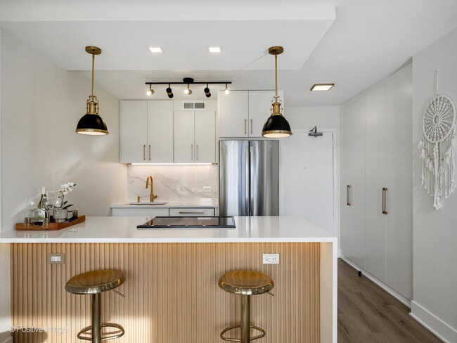 Building Photo - 1360 N Sandburg Terrace