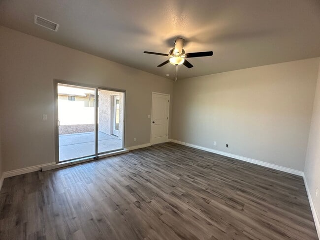 Building Photo - Beautiful 2024 Built 3 Bedroom, 2 bathroom home with RV Parking