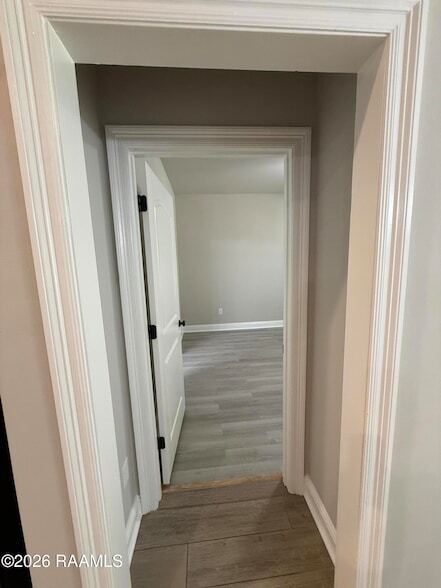 Building Photo - 404 Sparrowhawk St