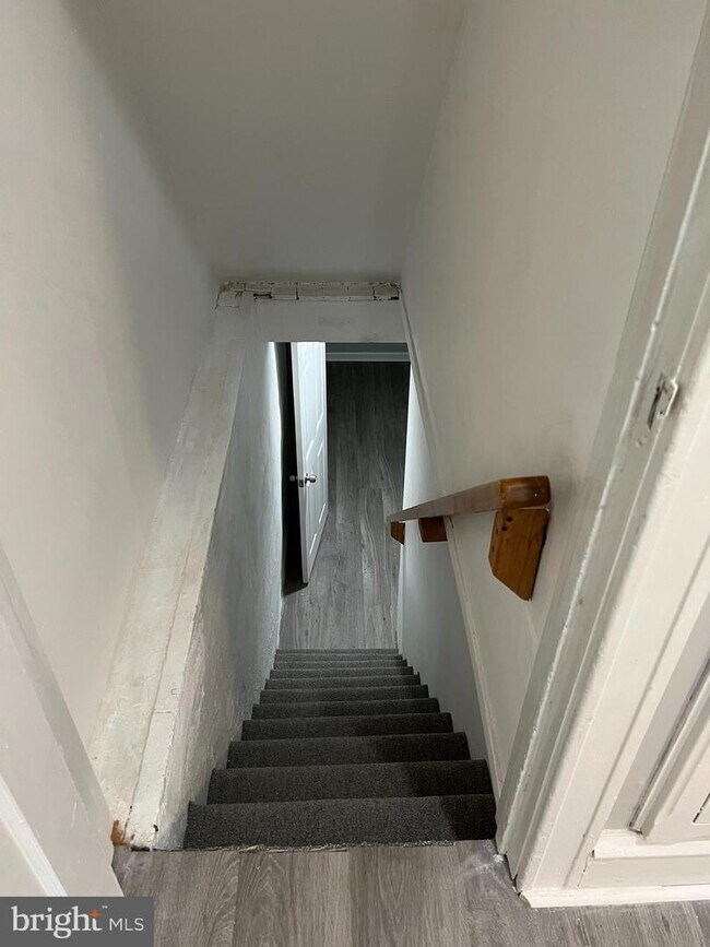 Building Photo - 6226 N 4th St