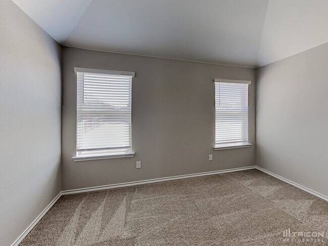 Building Photo - 2533 Doe Run
