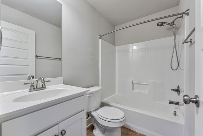 Building Photo - 6010 Stonewater Ct